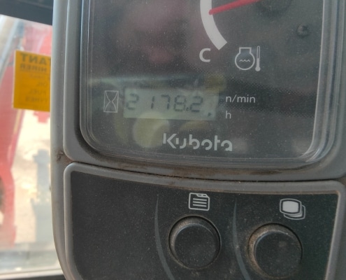 Mini excavadora usada Kubota KX016-4