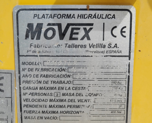 Plataforma sobre camión Nissan Plataforma sobre camión Nissan