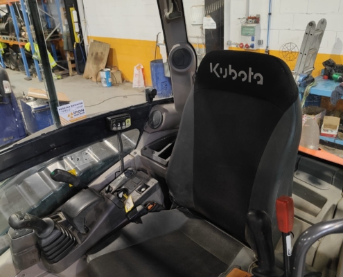 Kubota U56-5